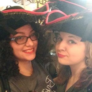 Meet your Posher, Carly